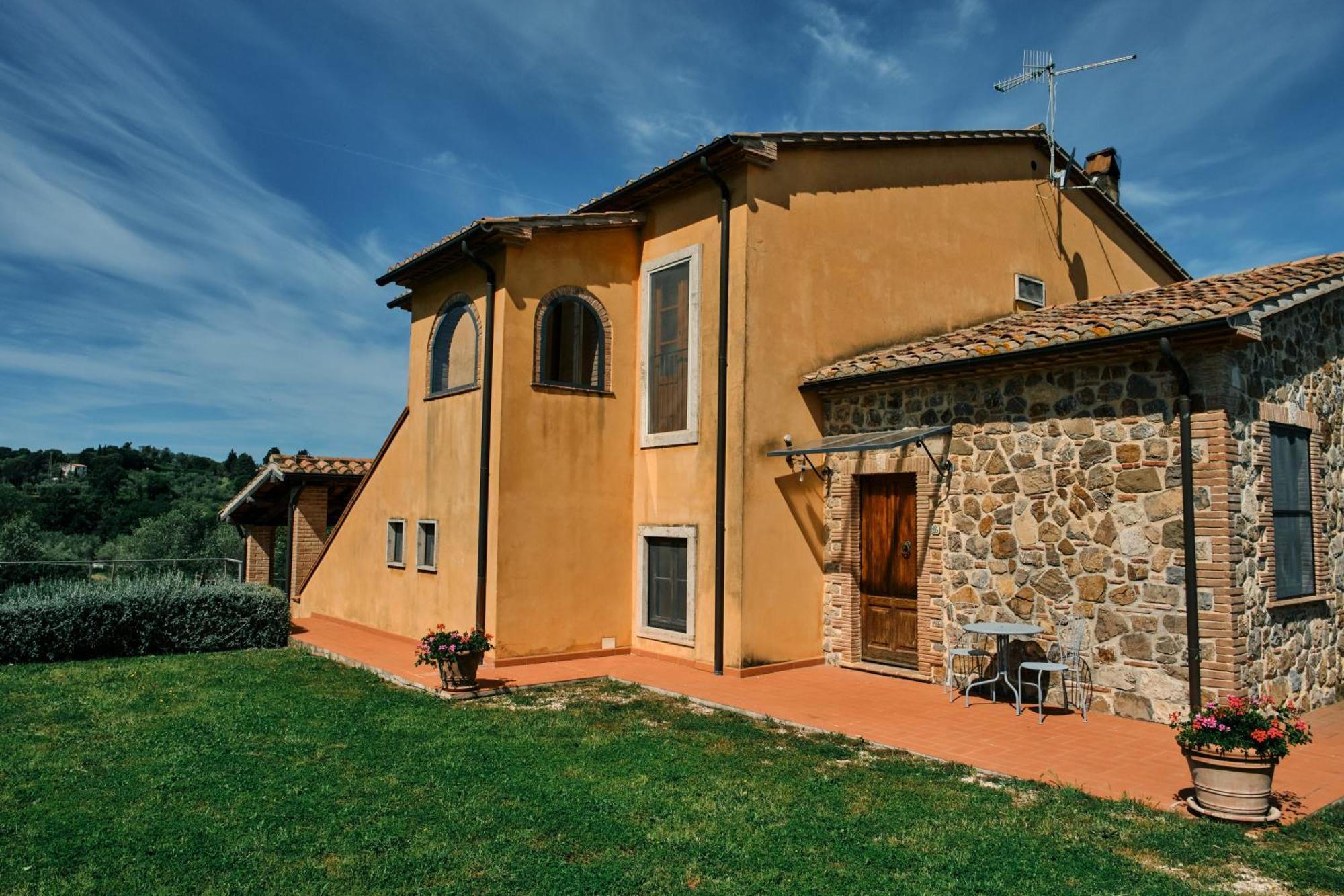 8380 Agriturismo Il Saragiolo Manciano Extérieur photo
