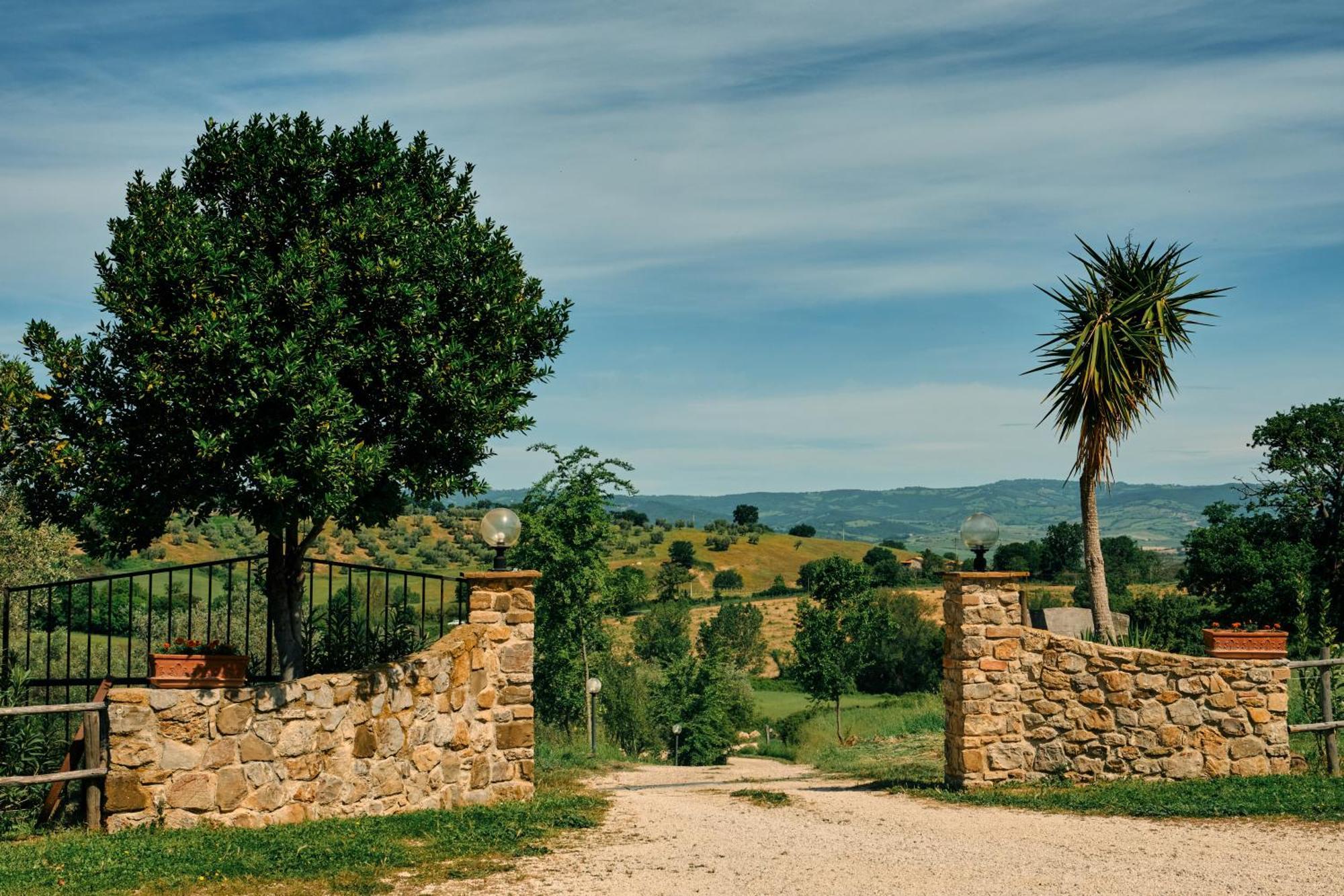 8380 Agriturismo Il Saragiolo Manciano Extérieur photo